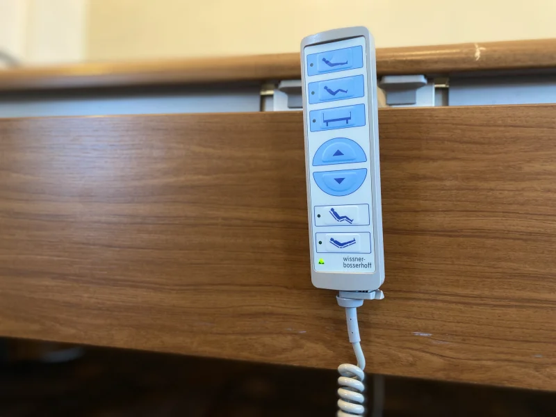 Elektromos betegágy kézi vezérlőpanel, többfunkciós állítási lehetőségekkel